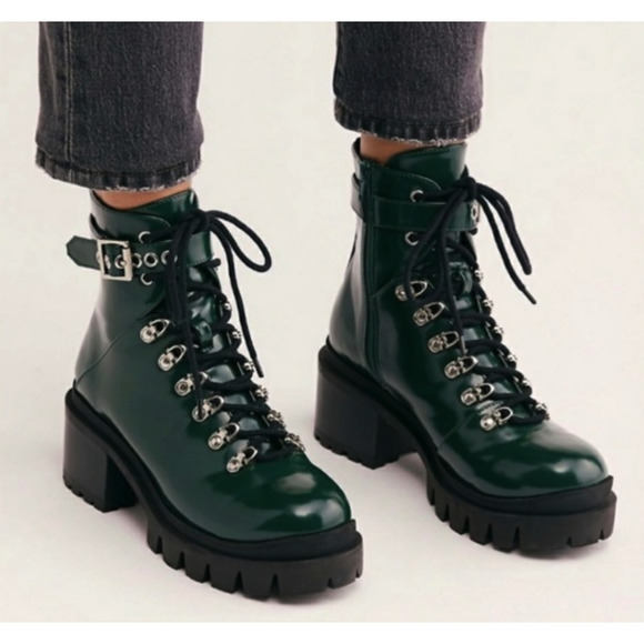 czech platform combat boot